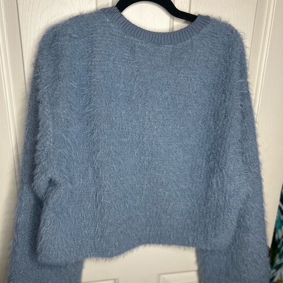 Zara Soft Blue Crew Neck fuzzy Sweater Womens size L - Picture 7 of 7